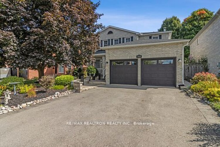 409 Traviss Dr, Newmarket, Ontario, Huron Heights-Leslie Valley