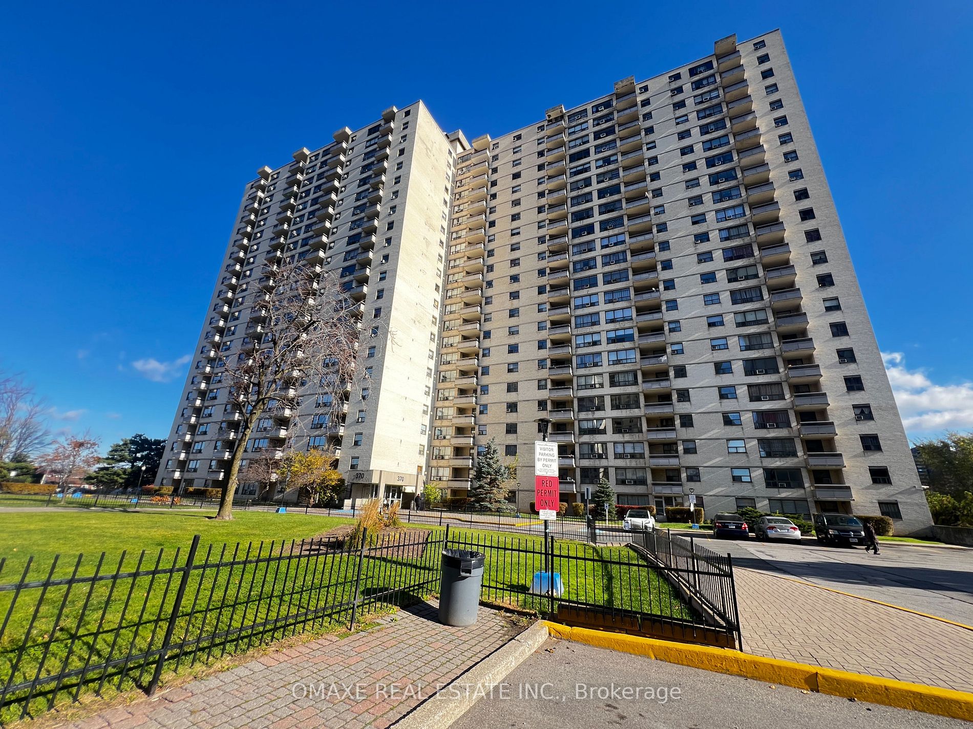 370 Dixon Rd, Toronto, Ontario, Kingsview Village-The Westway