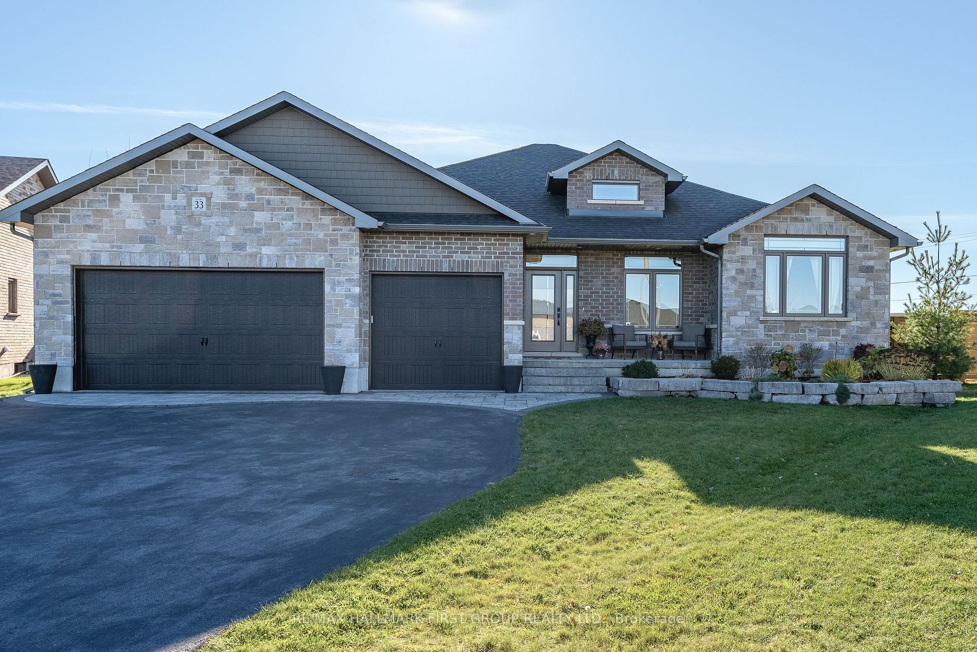 33 Crews Cres, Quinte West, Ontario, 