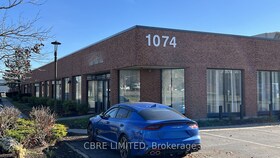1074 Dearness Drive, Middlesex, ON , MLS #X10429564 , Image - 1