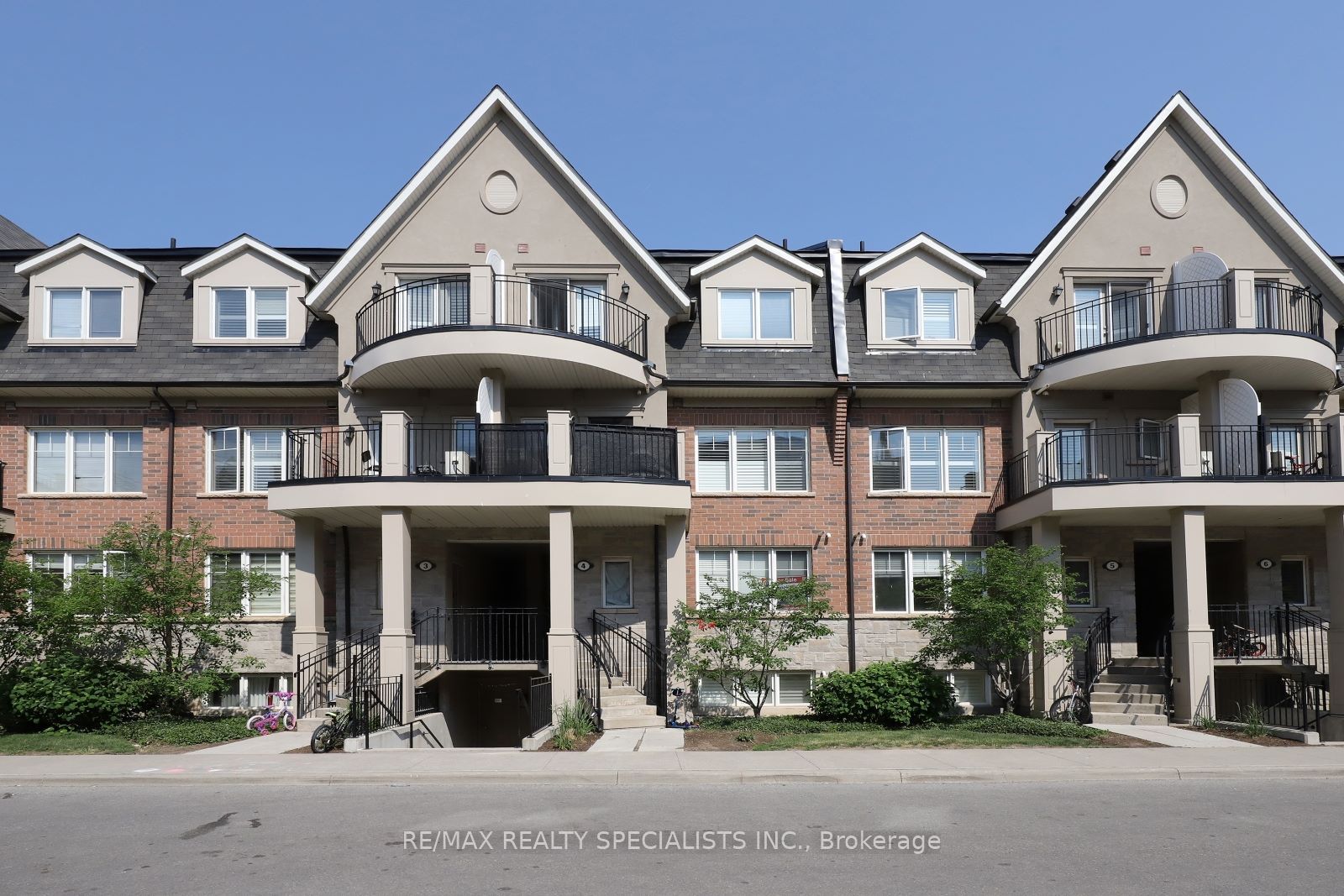 2420 Baronwood Dr, Oakville, Ontario, West Oak Trails