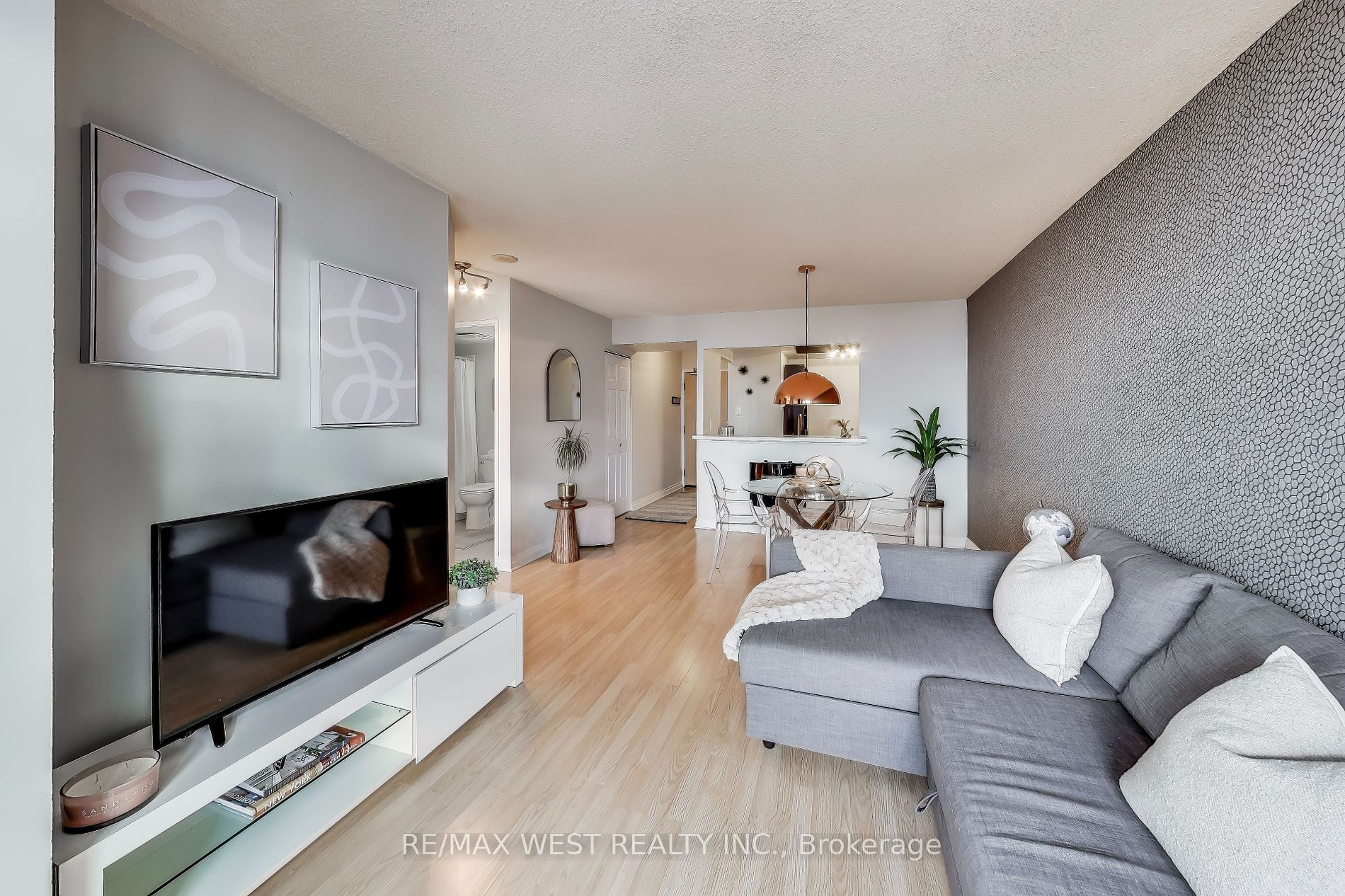 5 Greystone Walk Dr, Toronto, Ontario, Kennedy Park