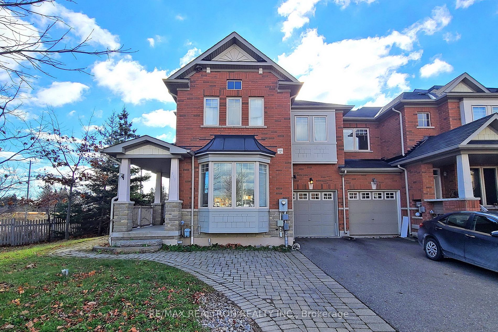 117 Shirrick Dr S, Richmond Hill, Ontario, Jefferson