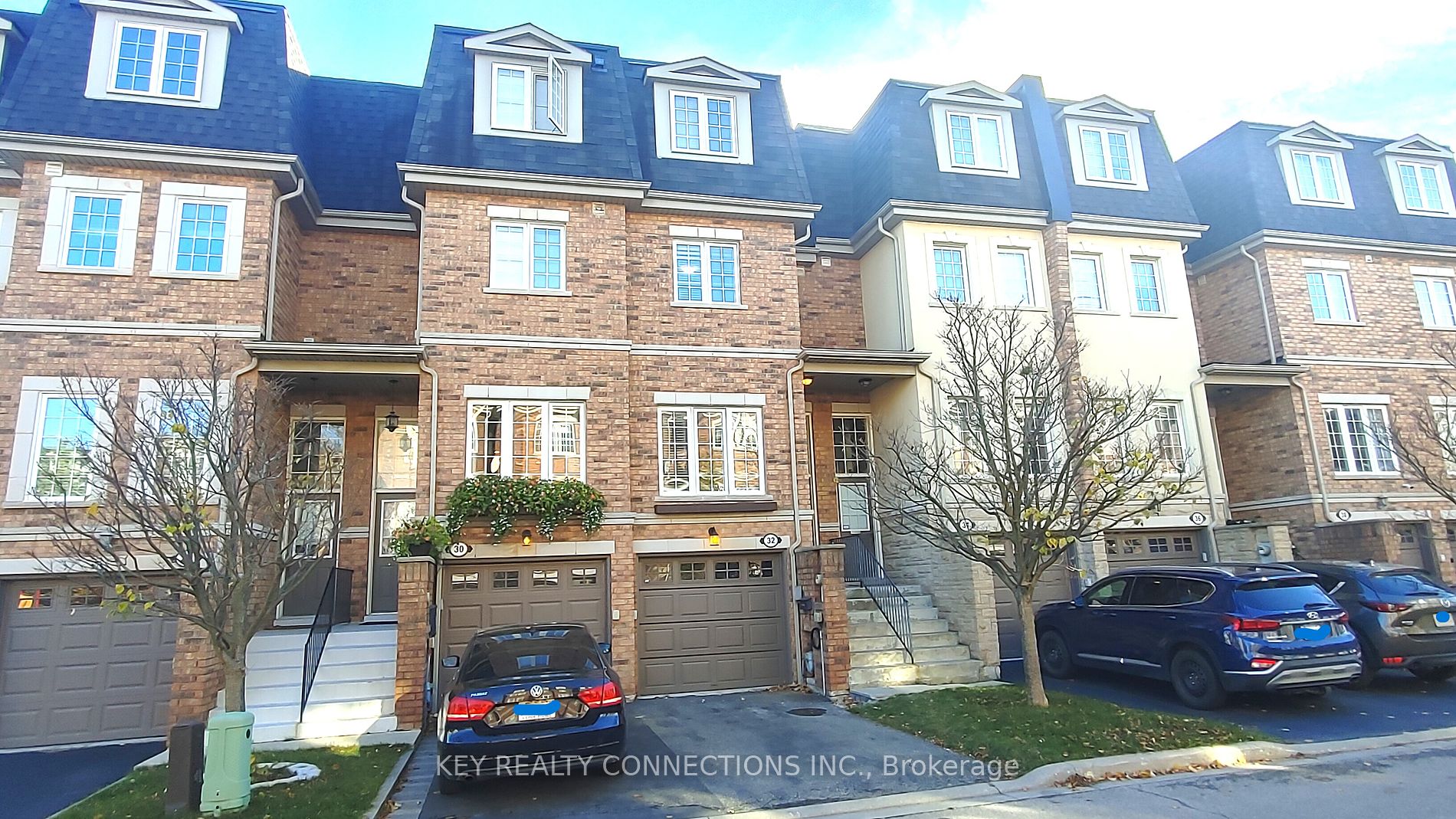 435 Hensall Circ, Mississauga, Ontario, Cooksville