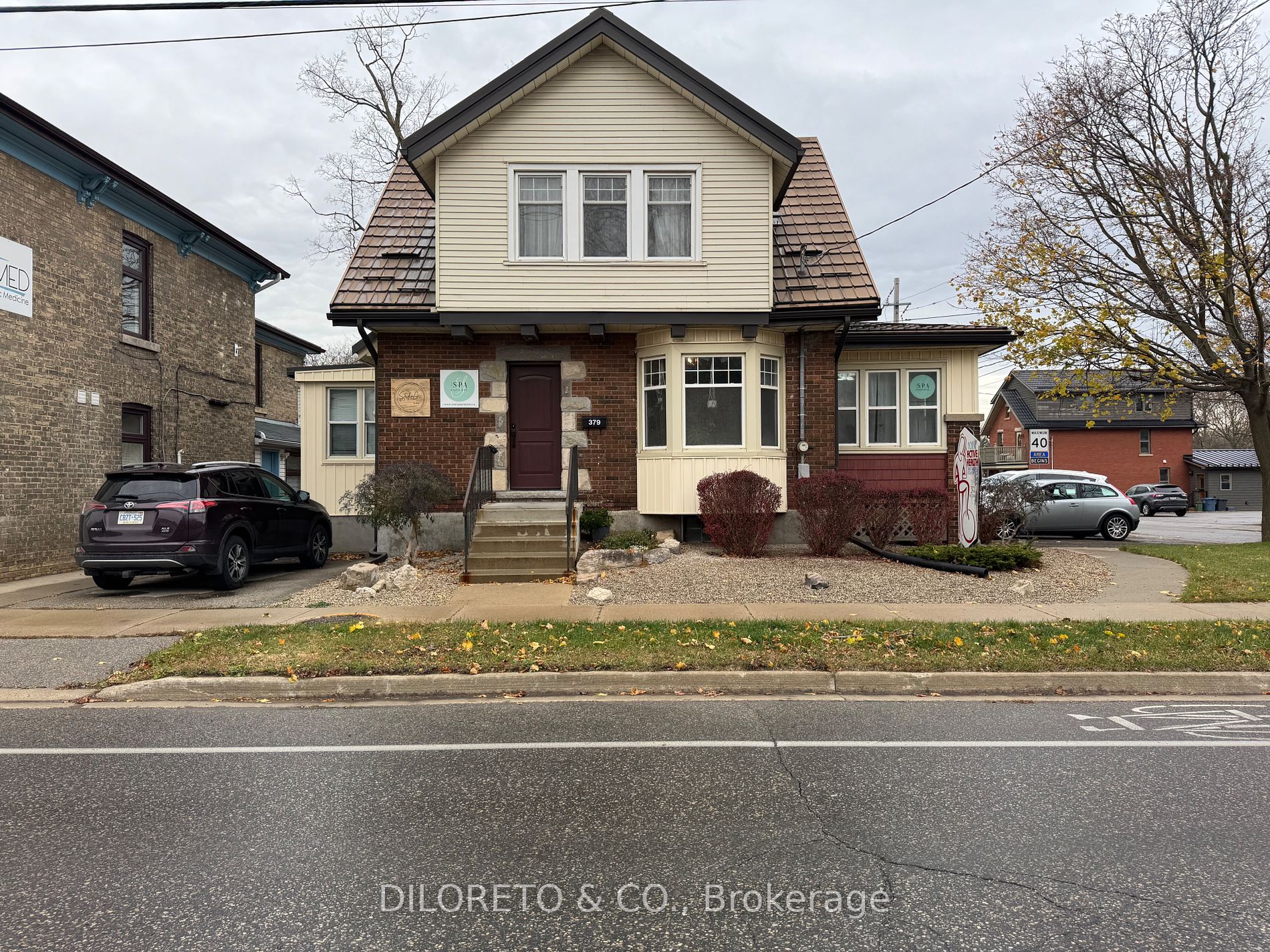 379 Woolwich St, Guelph, Ontario, Exhibition Park