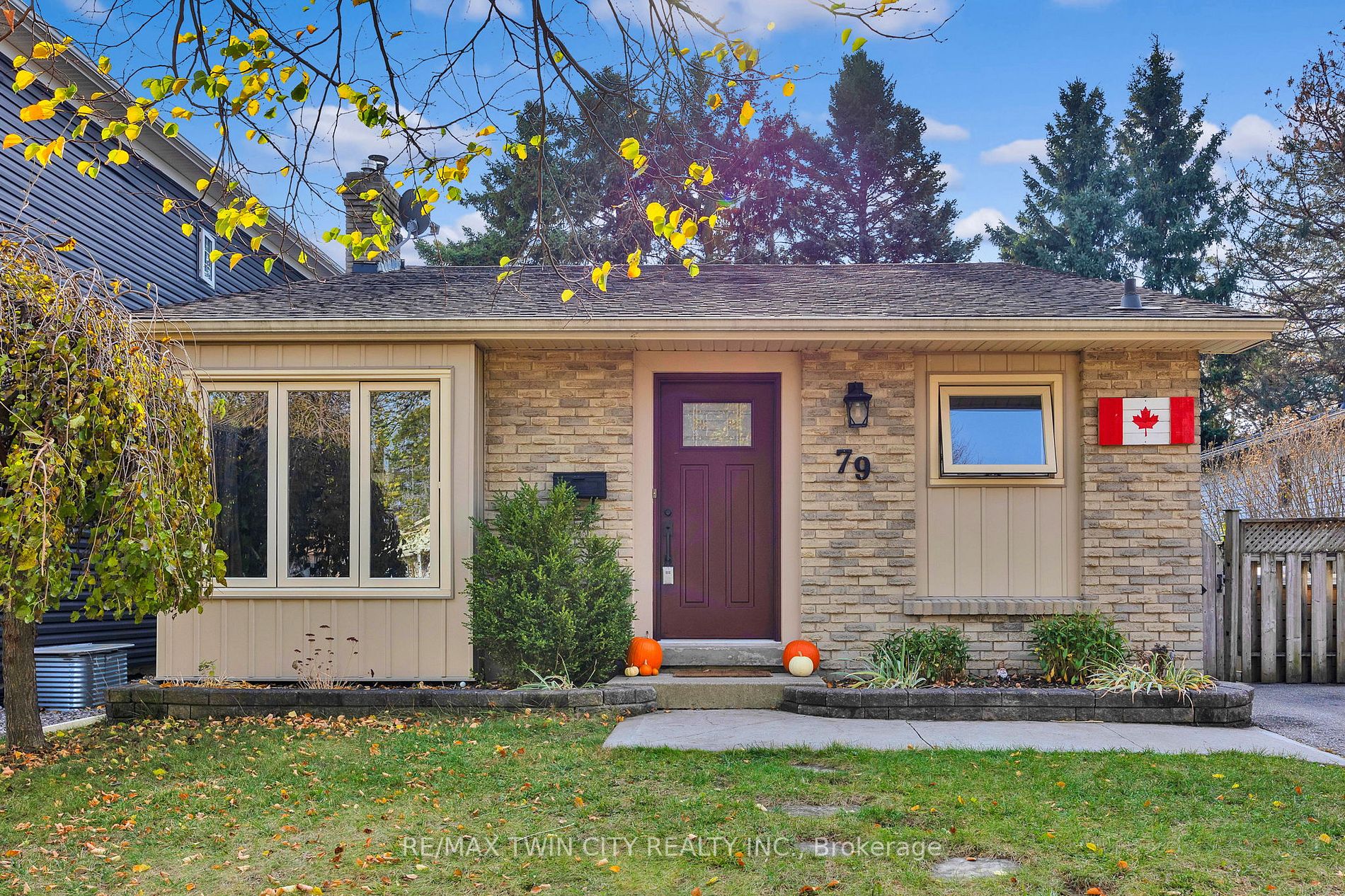 79 KEEWATIN Ave, Kitchener, Ontario, 