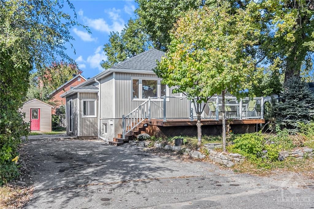 1221 NOTTING HILL Ave, Hunt Club - South Keys and Area, Ontario, 3803 - Ellwood