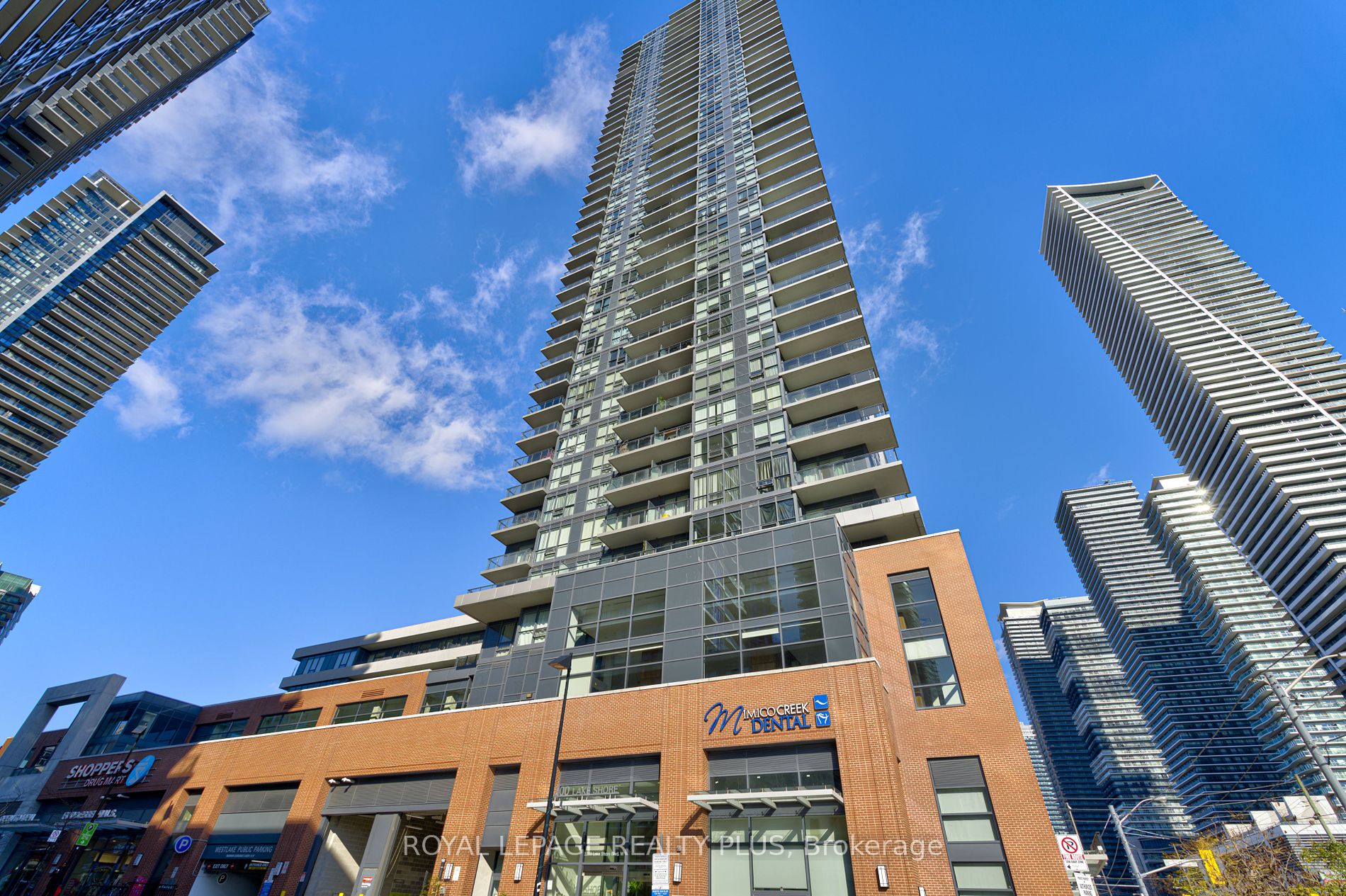 2200 Lakeshore Blvd, Toronto, Ontario, Mimico