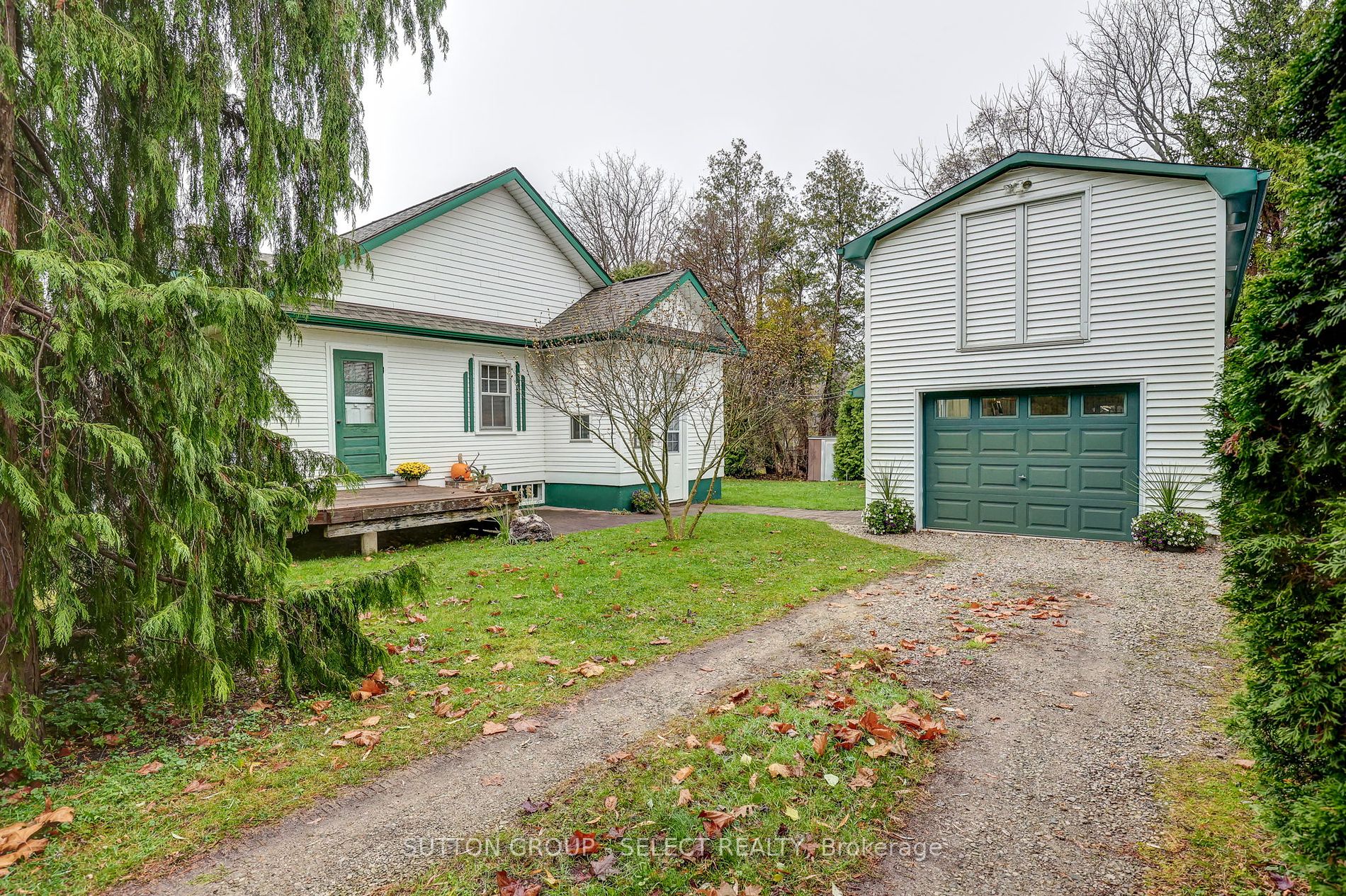 1 Howard St E, Bluewater, Ontario, Bayfield