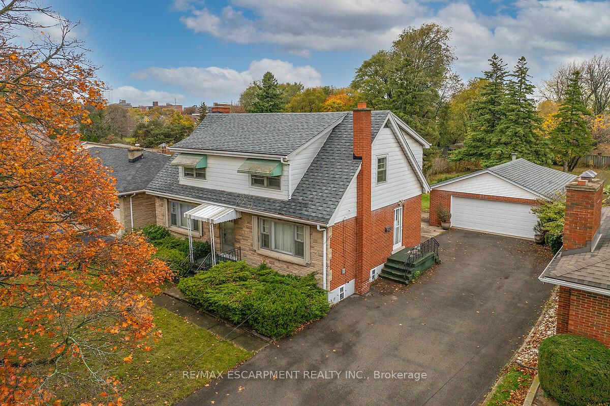 25 Sunning Hill Ave, Hamilton, Ontario, Sunninghill