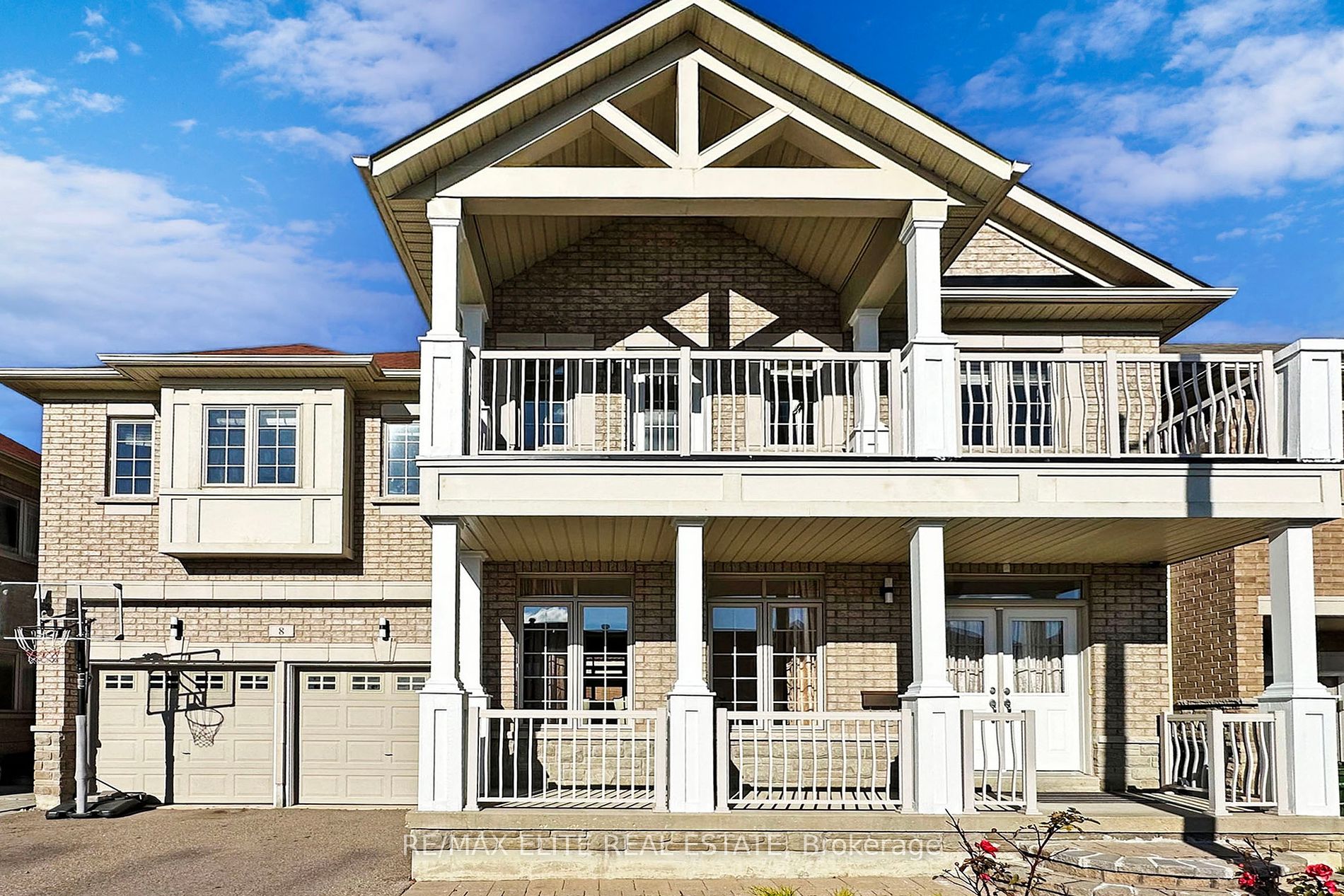 8 Lantern Crt, Toronto, Ontario, Milliken