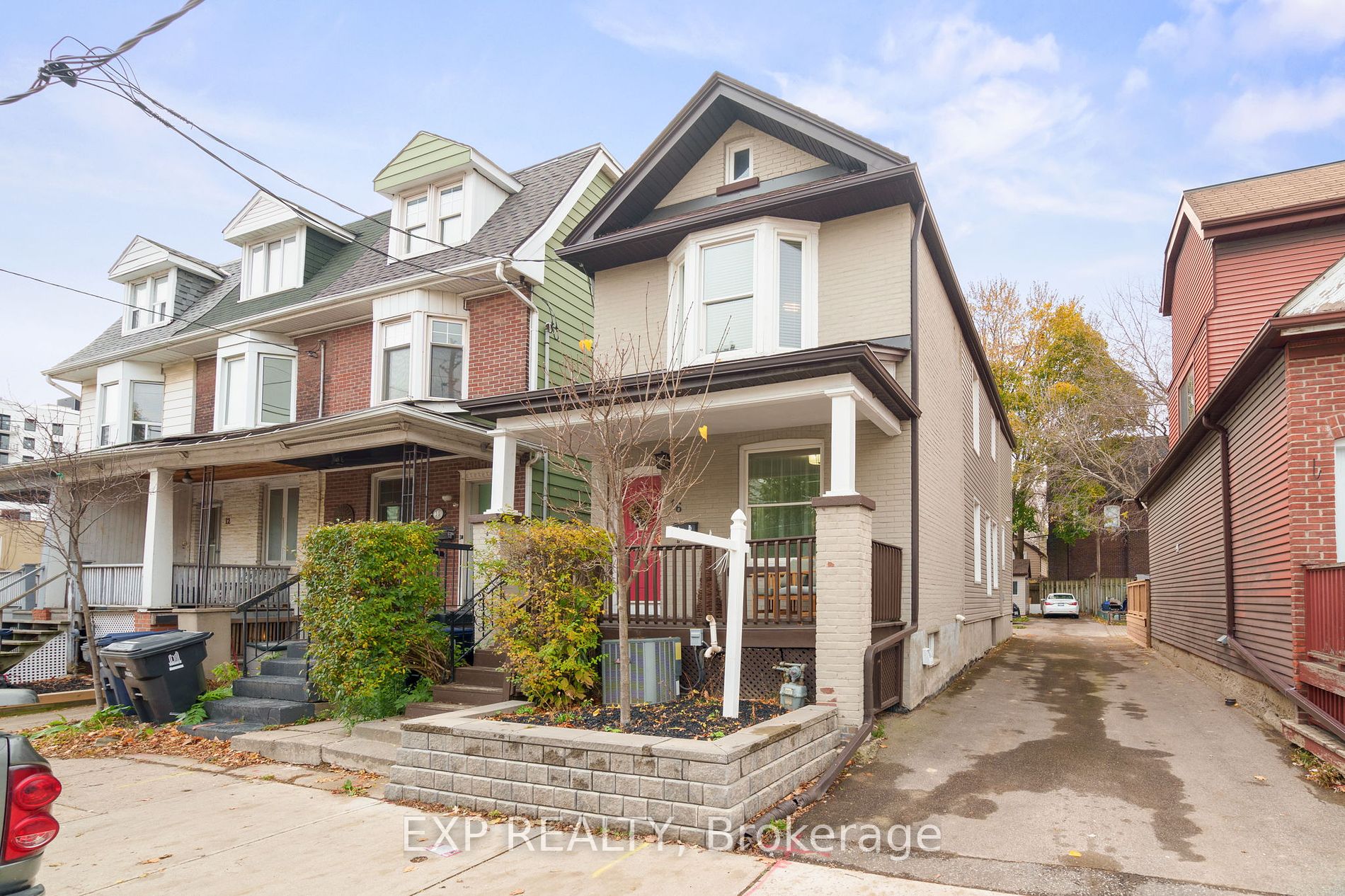 16 Coxwell Ave, Toronto, Ontario, Greenwood-Coxwell