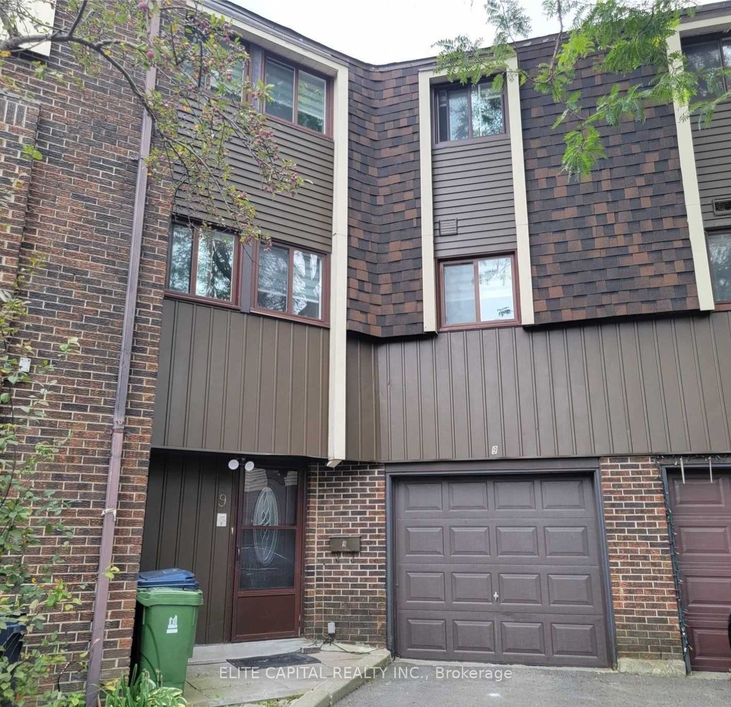 9 Lofty Hill Way, Toronto, Ontario, Hillcrest Village