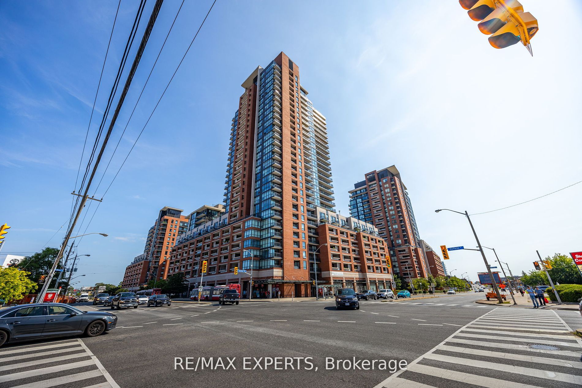 830 Lawrence Ave, Toronto, Ontario, Yorkdale-Glen Park