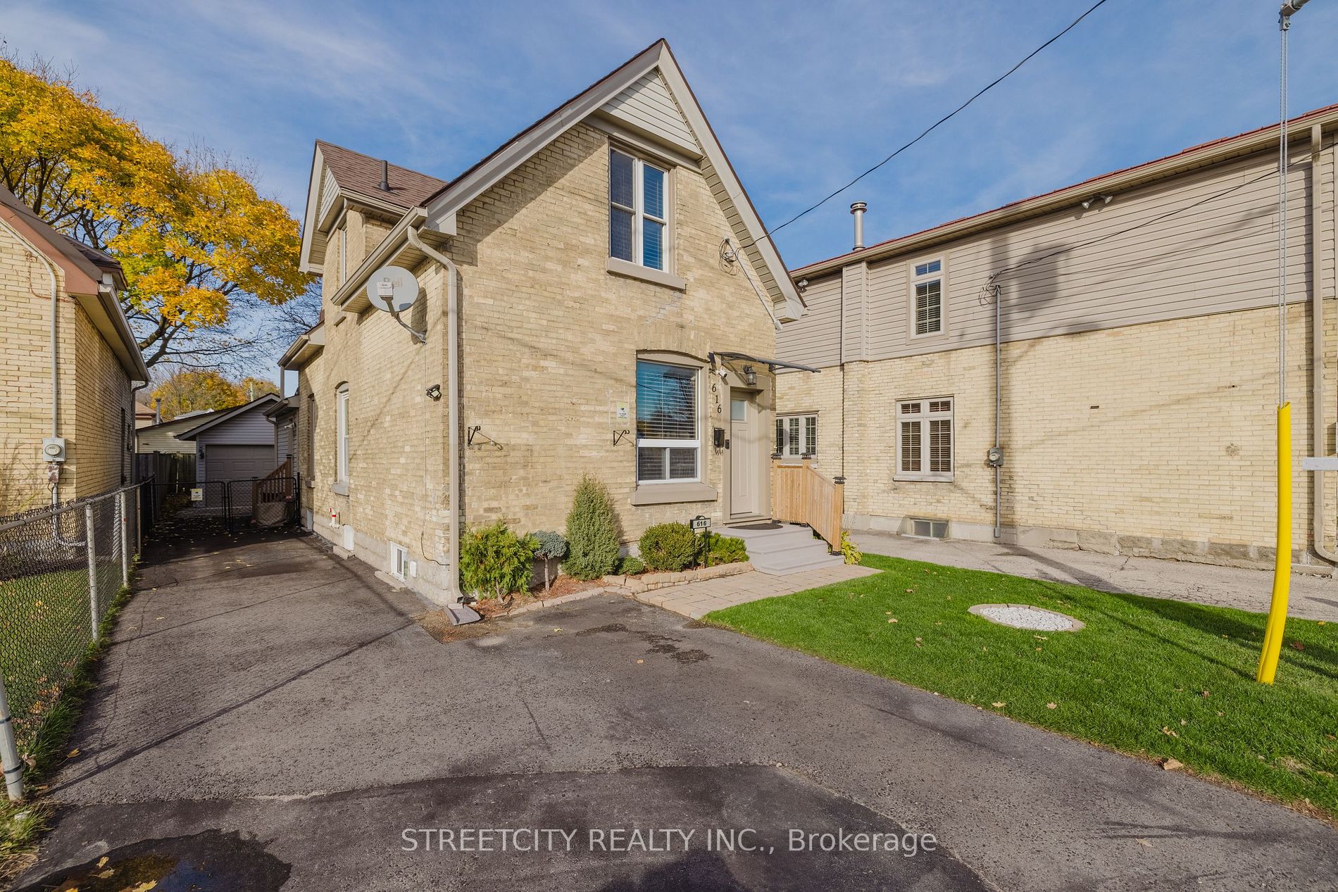 616 HAMILTON Rd, London, Ontario, East M