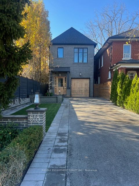 518 Prince Edward Dr N, Toronto, Ontario, Kingsway South