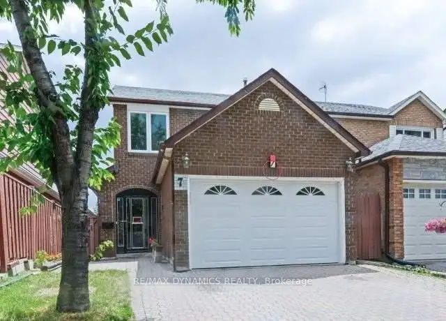 7 Slater Circ, Brampton, Ontario, Brampton West