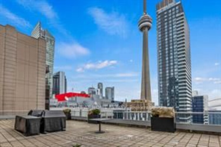 250 Wellington St W, Toronto, Ontario, Waterfront Communities C1