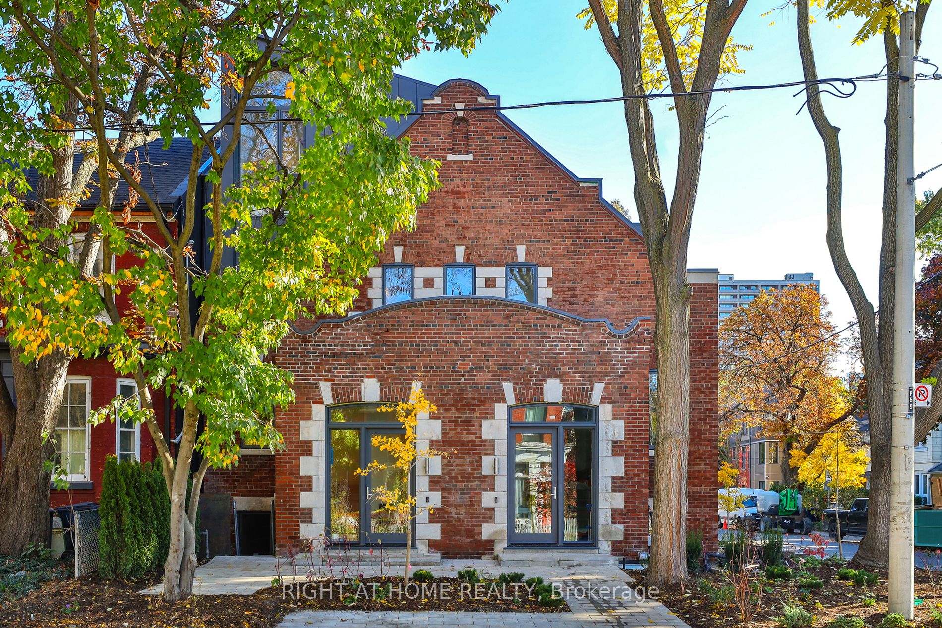 225 Brunswick Ave, Toronto, Ontario, University