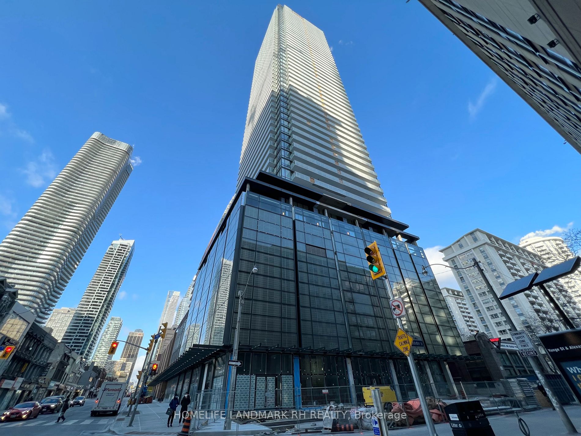 501 Yonge St, Toronto, Ontario, Church-Yonge Corridor