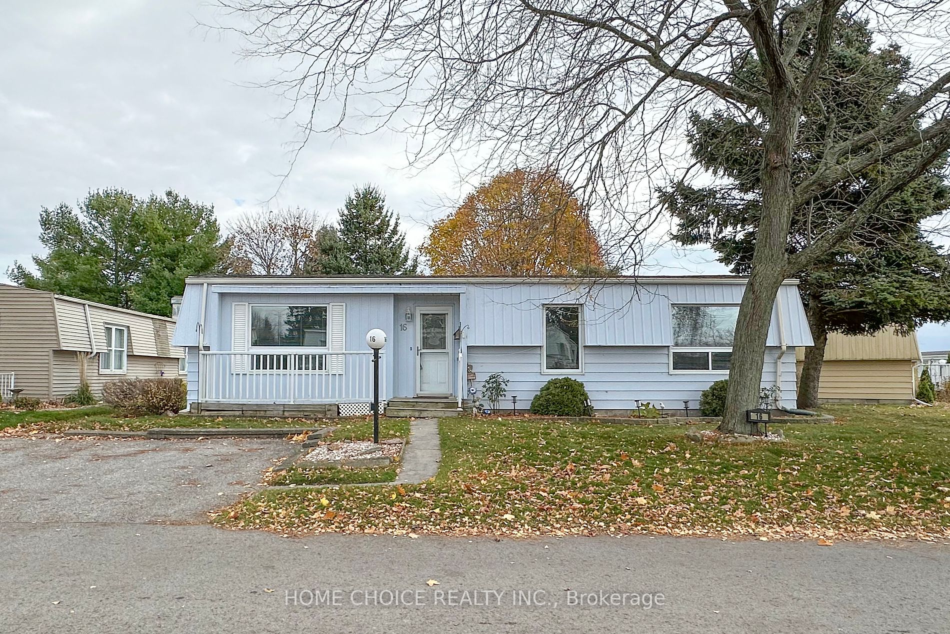 16 The Cove Rd, Clarington, Ontario, Newcastle