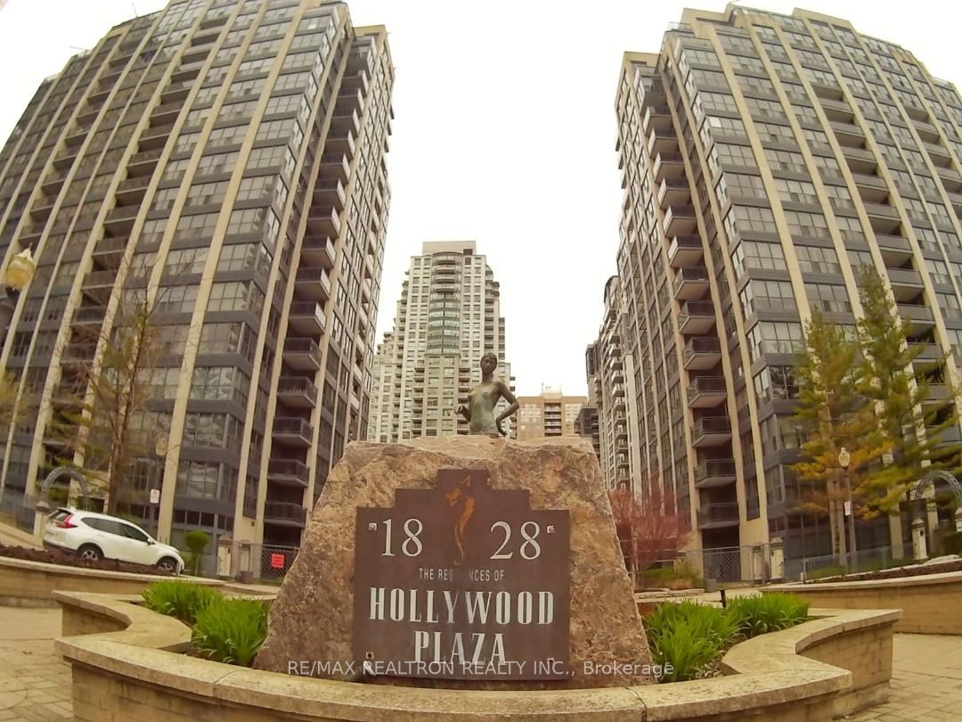 28 Hollywood Ave, Toronto, Ontario, Willowdale East