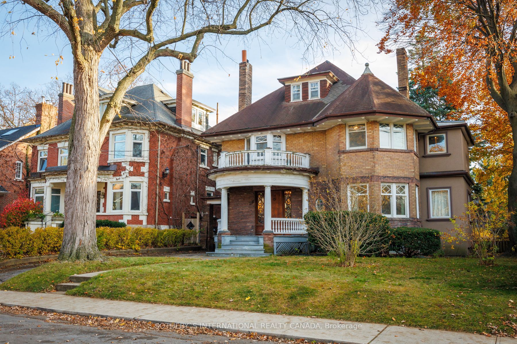 17 High Park Gdns, Toronto, Ontario, High Park-Swansea