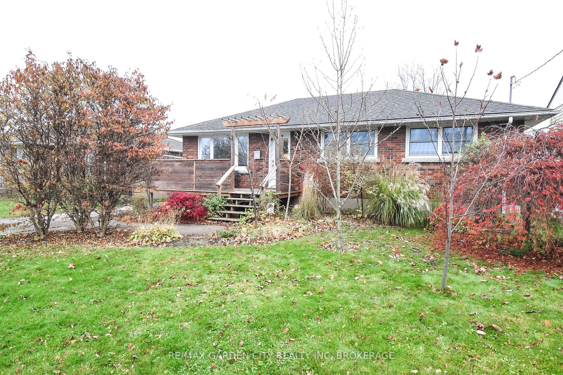 56 Longfellow Ave, St. Catharines, Ontario, 452 - Haig