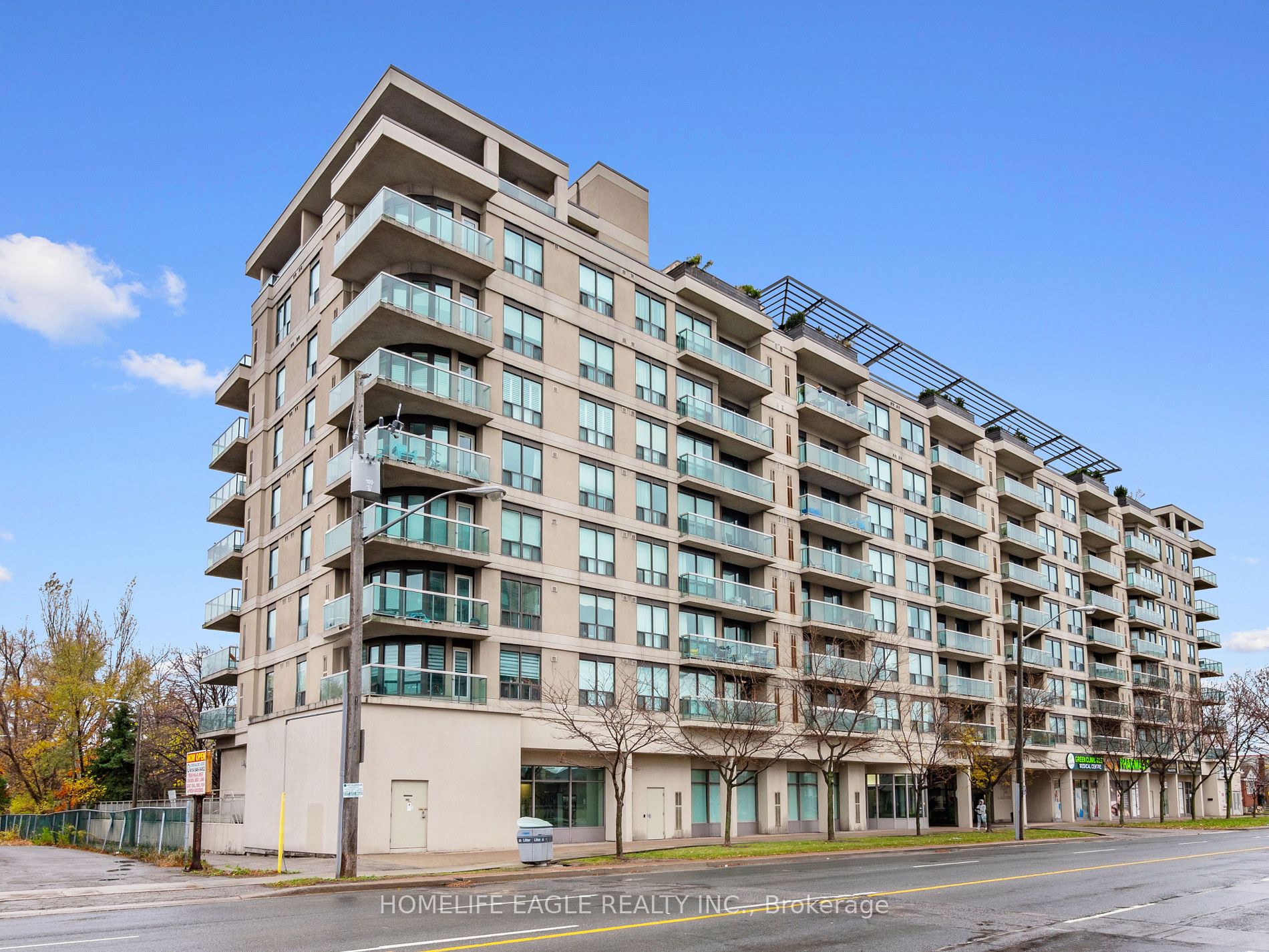 935 Sheppard Ave W, Toronto, Ontario, Clanton Park