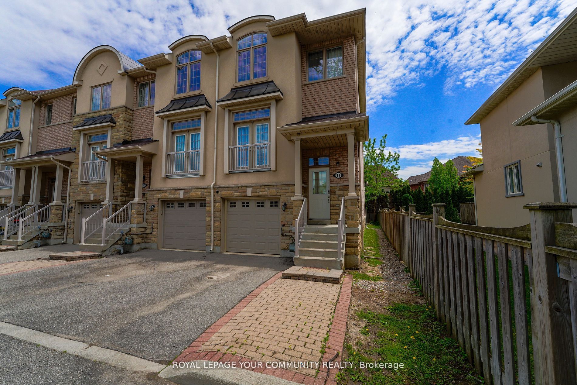 9205 Bathurst St, Richmond Hill, Ontario, South Richvale