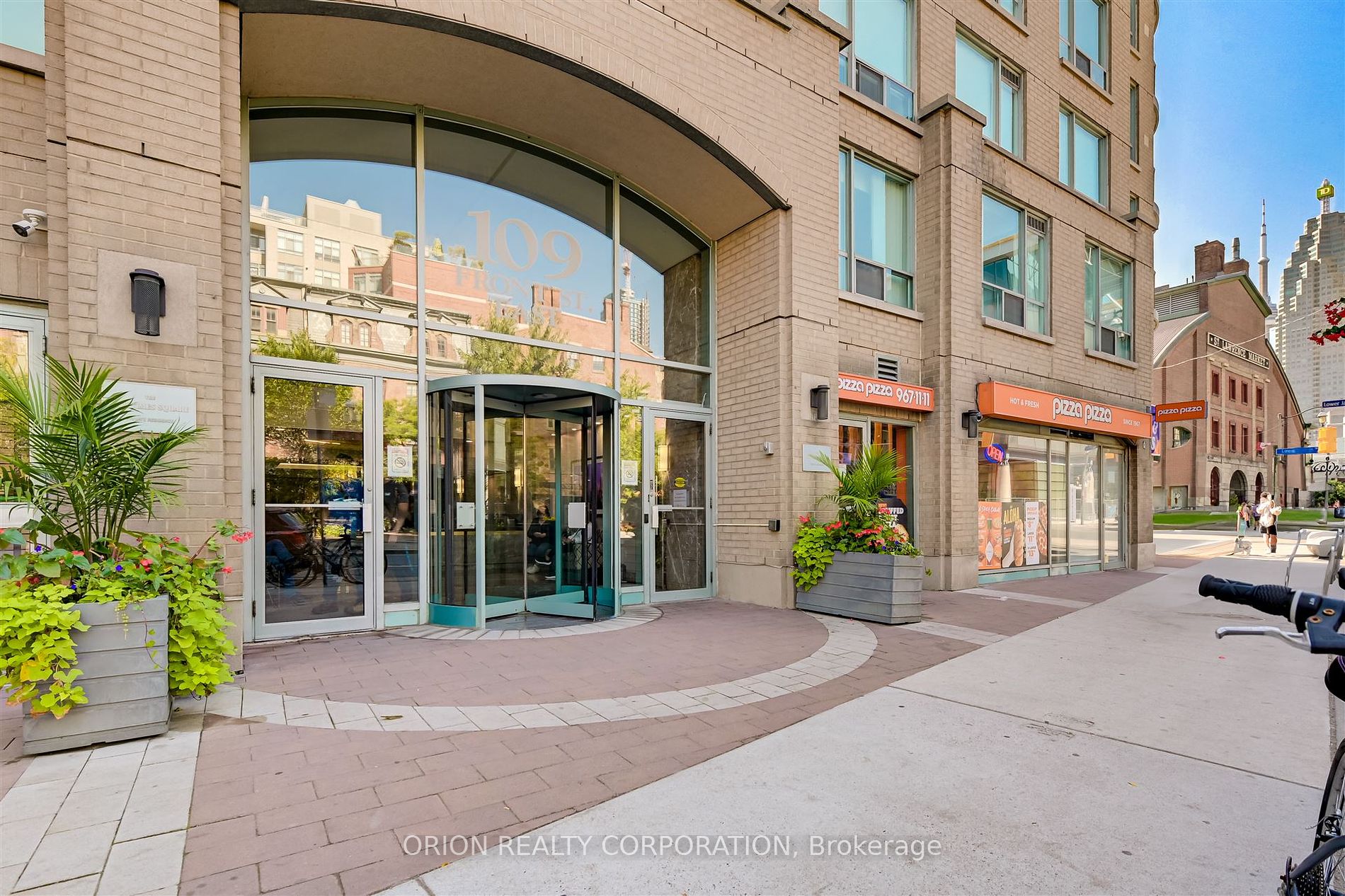 109 Front St E, Toronto, Ontario, Waterfront Communities C8