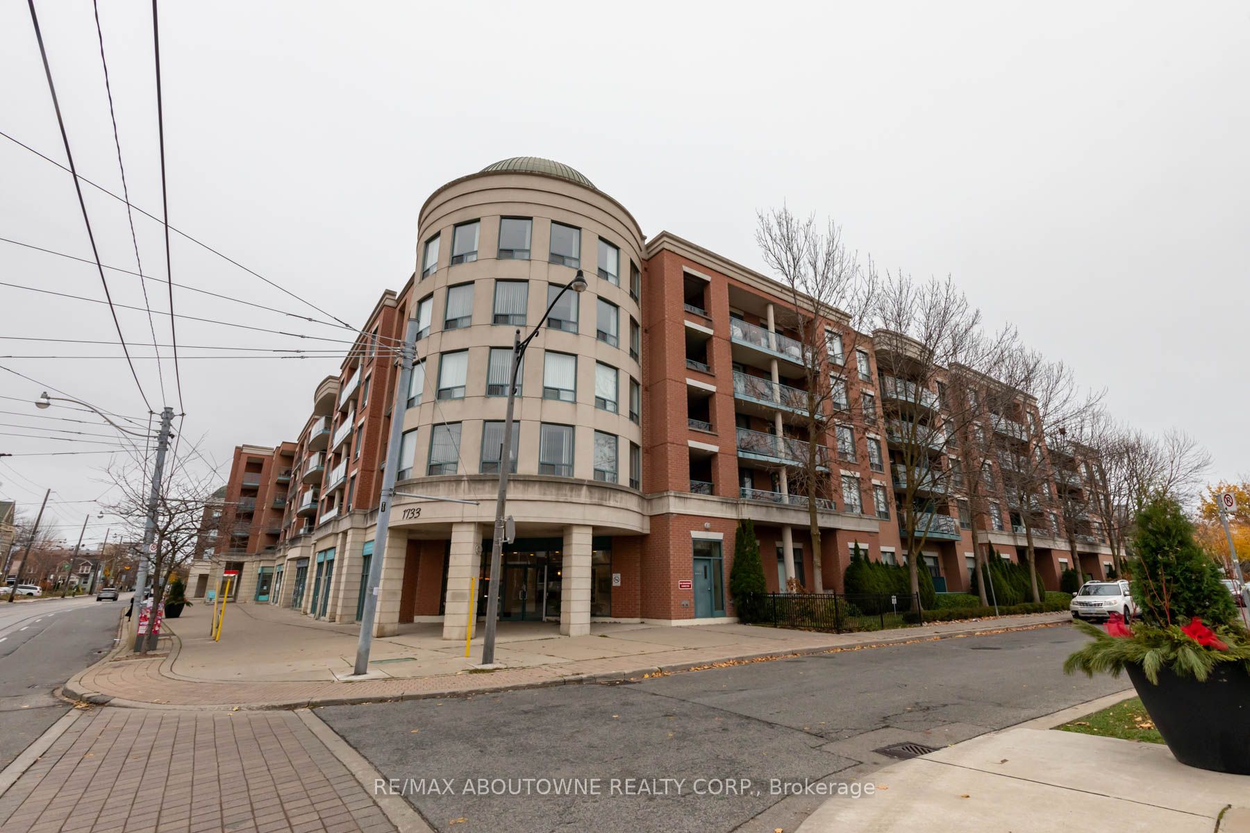 1733 QUEEN St E, Toronto, Ontario, The Beaches