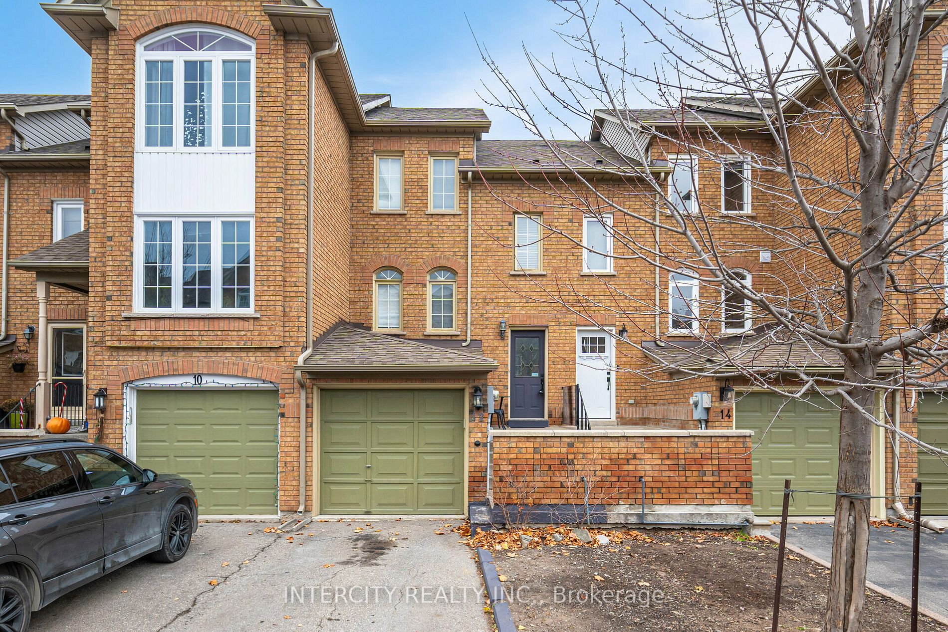 12 Larissa Crt, Vaughan, Ontario, Maple