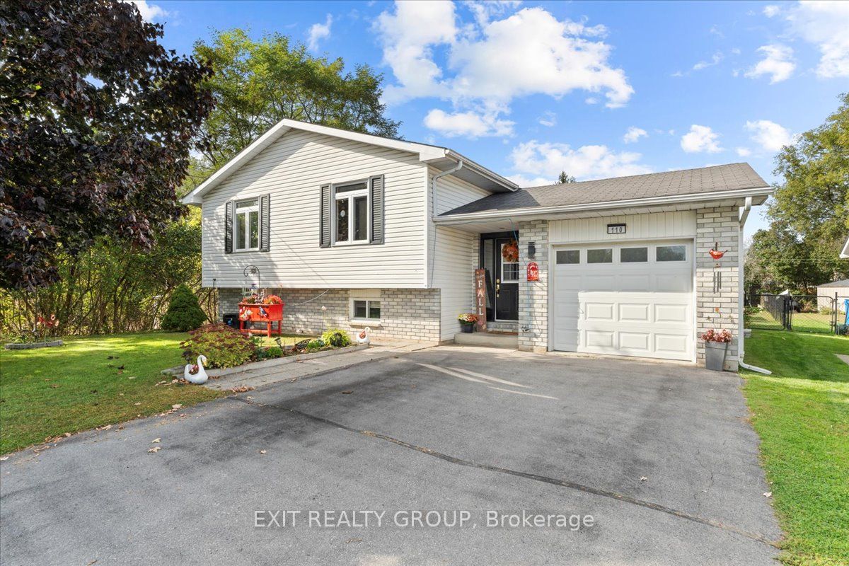 110 Canal St, Quinte West, Ontario, 