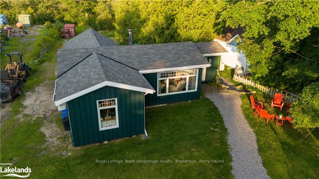 296 HIGH ST, Georgian Bay, Ontario, Freeman