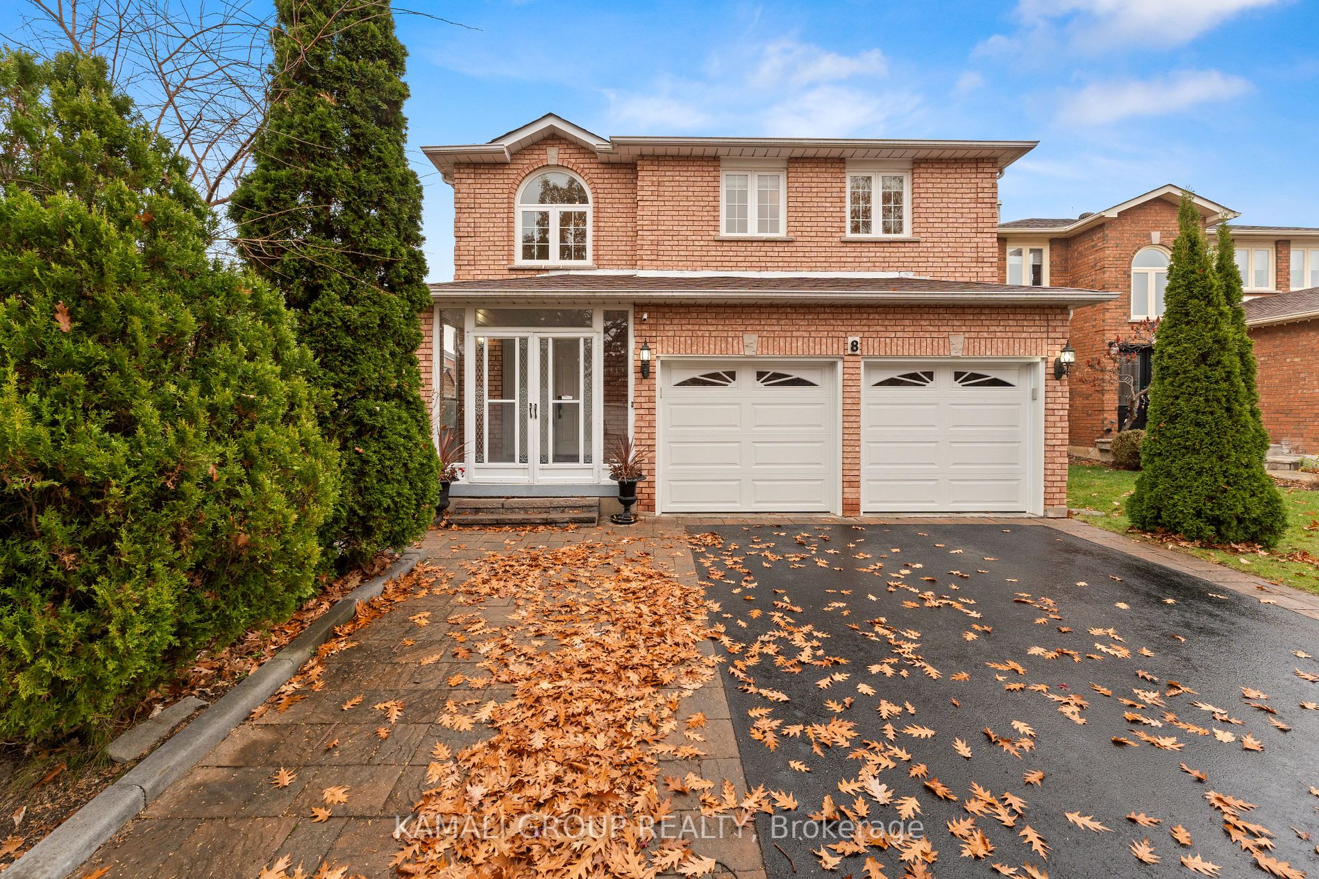 8 Pandora Crt, Richmond Hill, Ontario, Devonsleigh