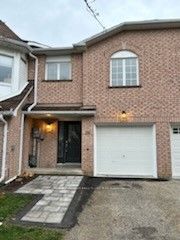 28 Royal Cedar Crt, East Gwillimbury, Ontario, Holland Landing