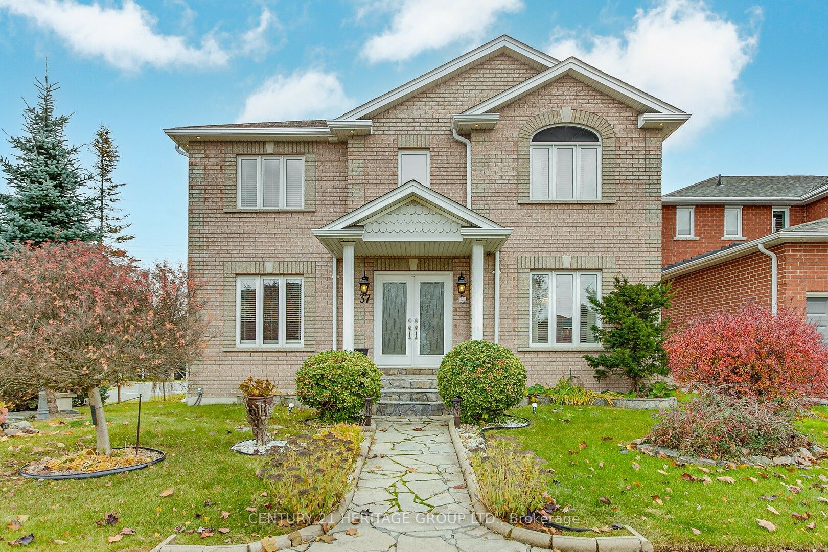 37 Saint Ave, Bradford West Gwillimbury, Ontario, Bradford