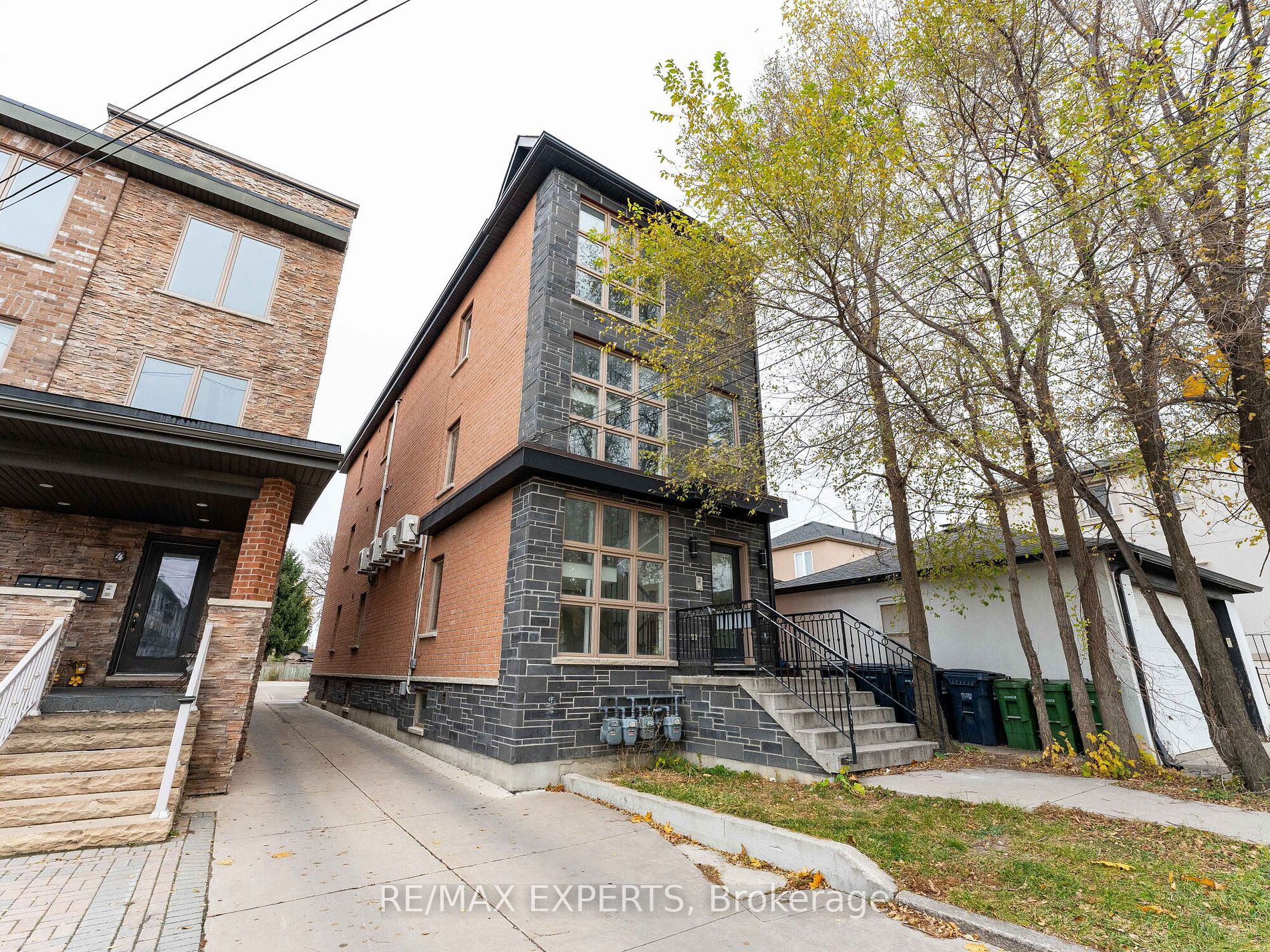 2 Hyde Ave, Toronto, Ontario, Keelesdale-Eglinton West