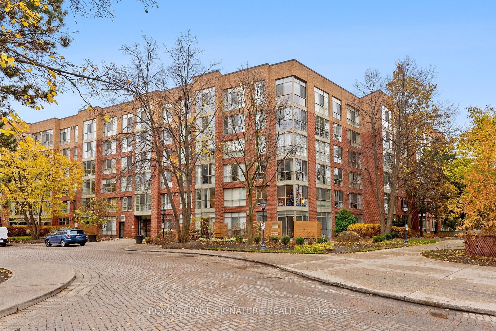 20 Southport St, Toronto, Ontario, High Park-Swansea