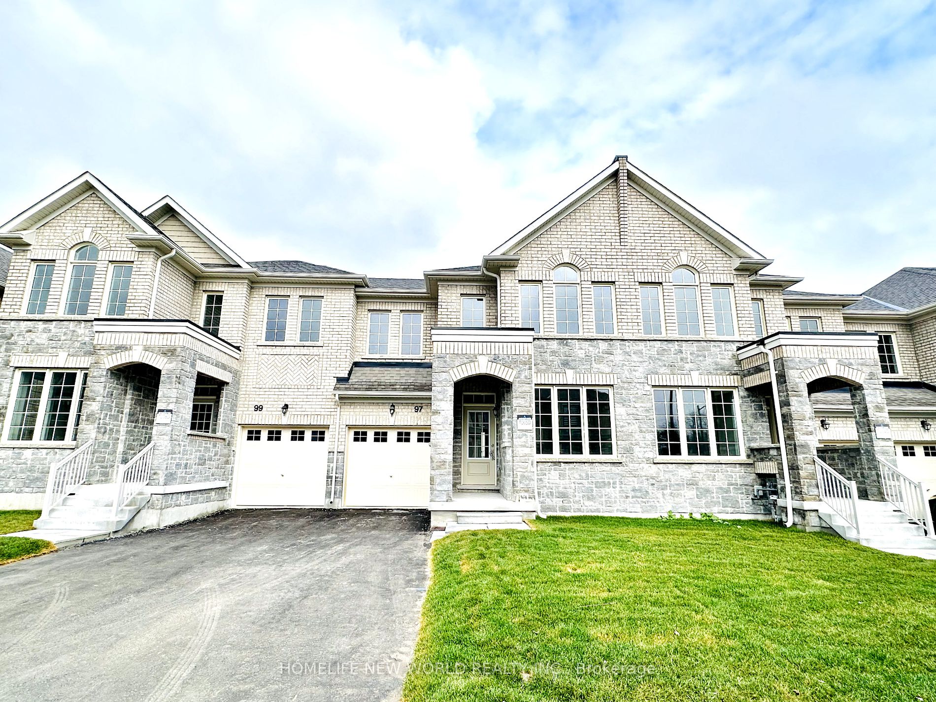 97 kenneth Rogers Cres, East Gwillimbury, Ontario, Queensville