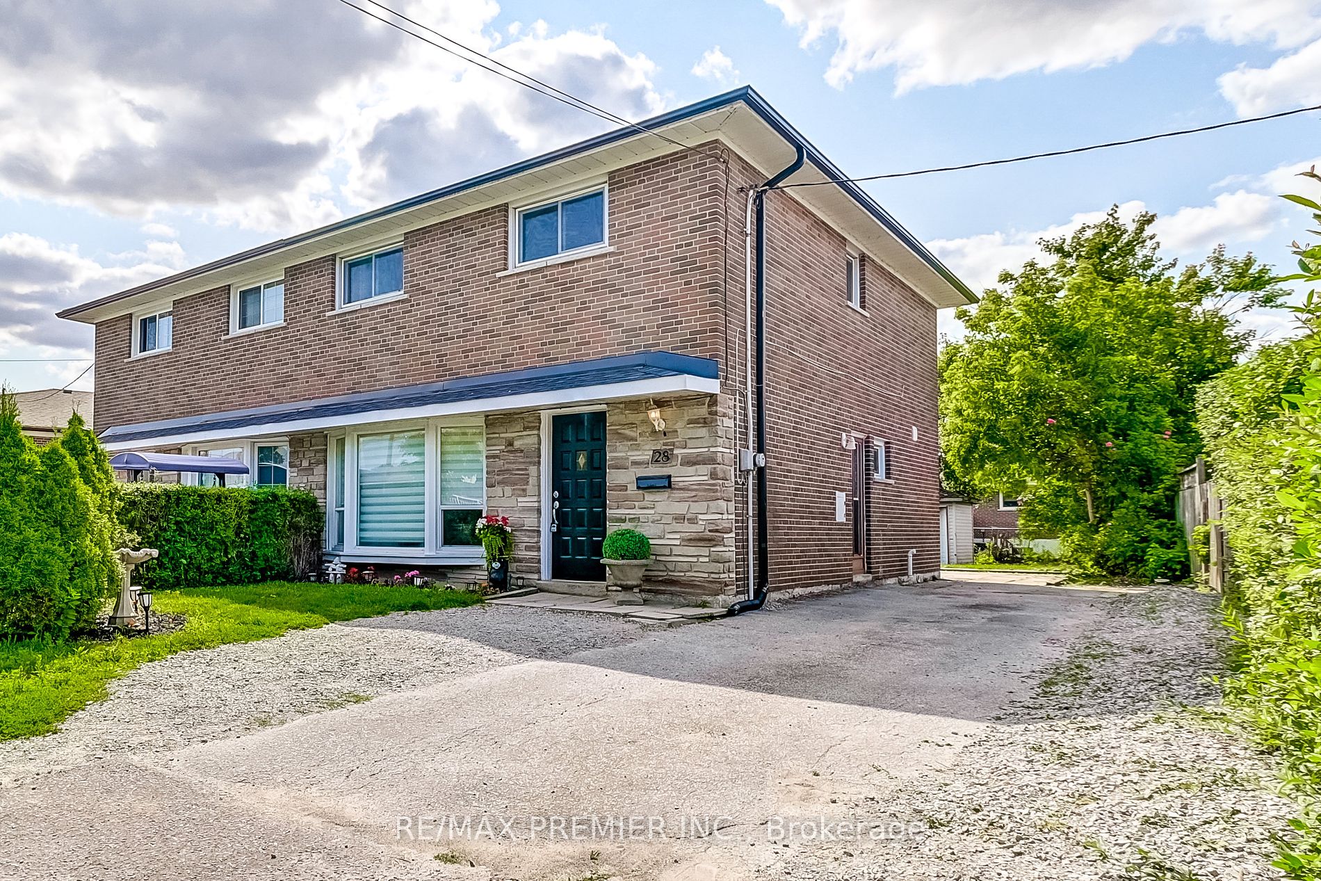 28 Navenby Cres, Toronto, Ontario, Humber Summit