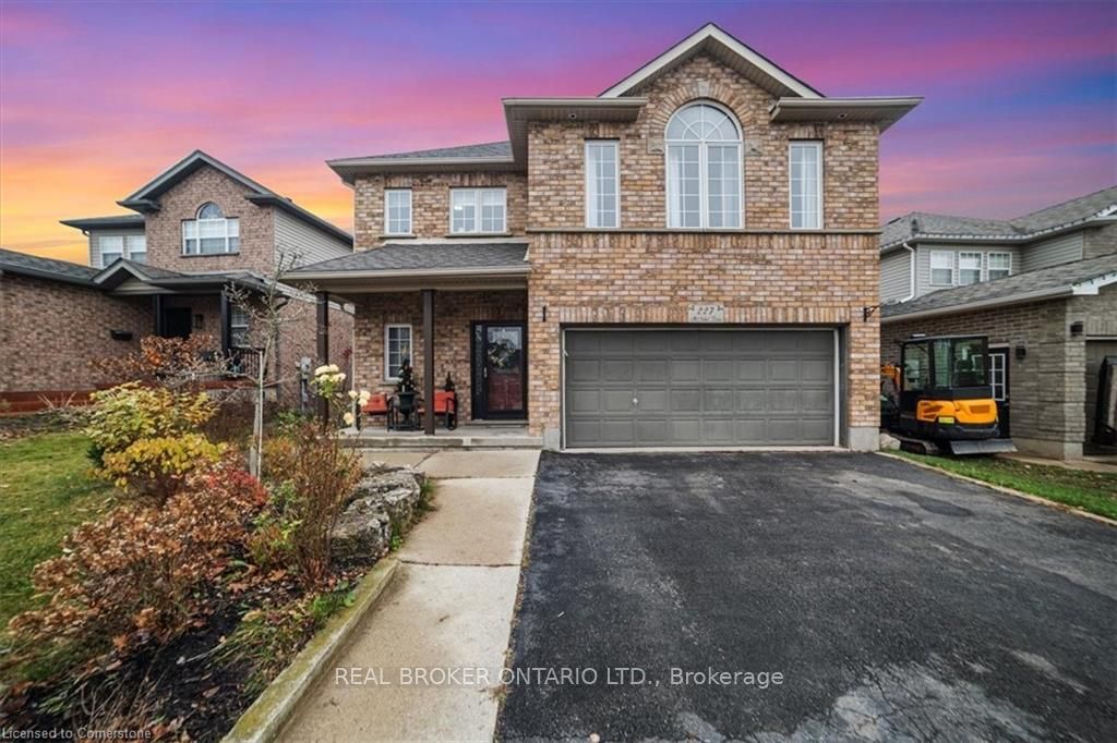 227 Mcnichol Dr, Cambridge, Ontario, 