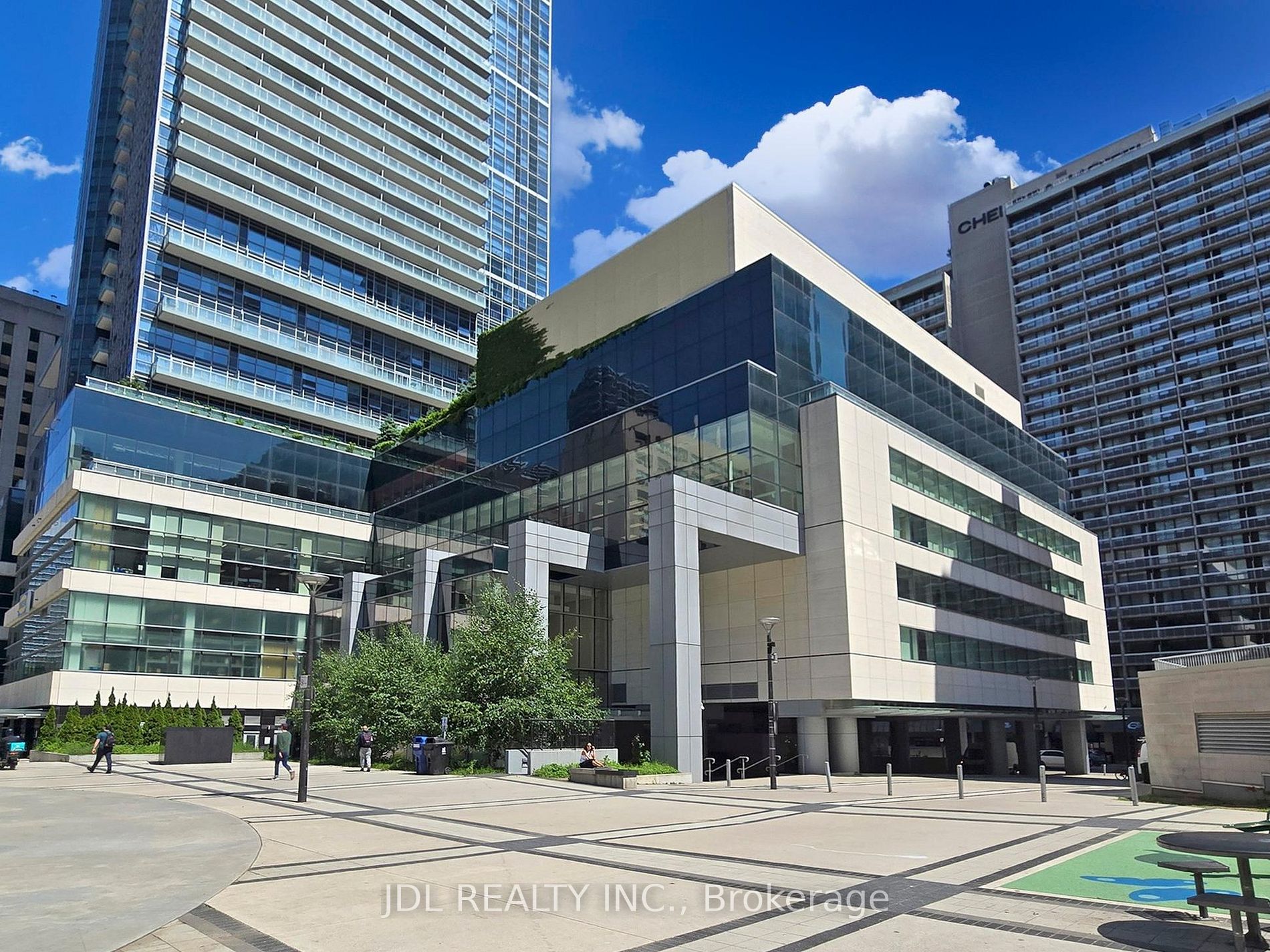 386 Yonge St, Toronto, Ontario, Bay Street Corridor