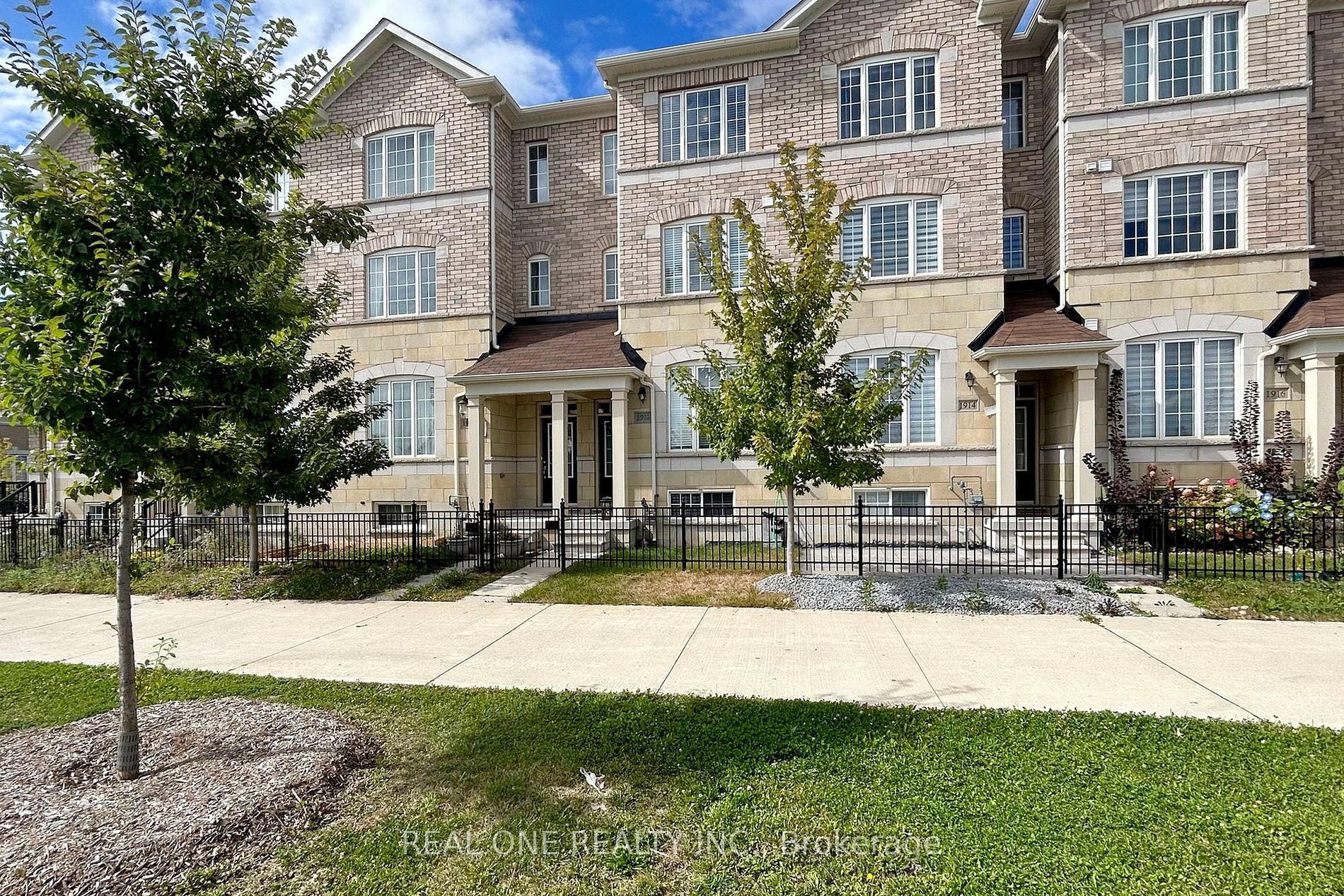 1912 Donald Cousens Pkwy, Markham, Ontario, Cornell