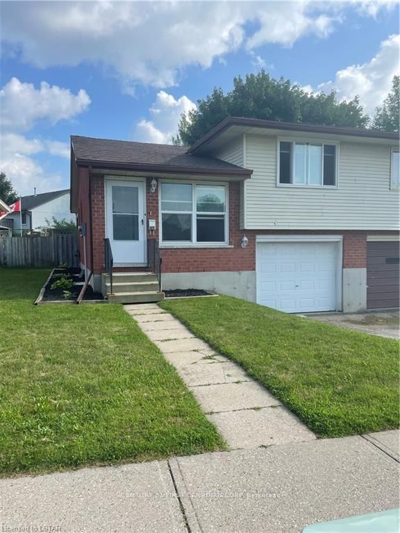 1044 Cree Ave, Woodstock, Ontario, 