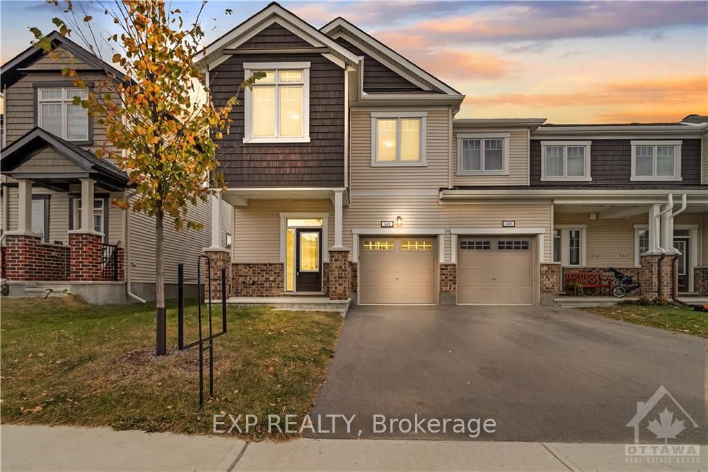 522 FLAGSTAFF Dr, Barrhaven, Ontario, 7711 - Barrhaven - Half Moon Bay