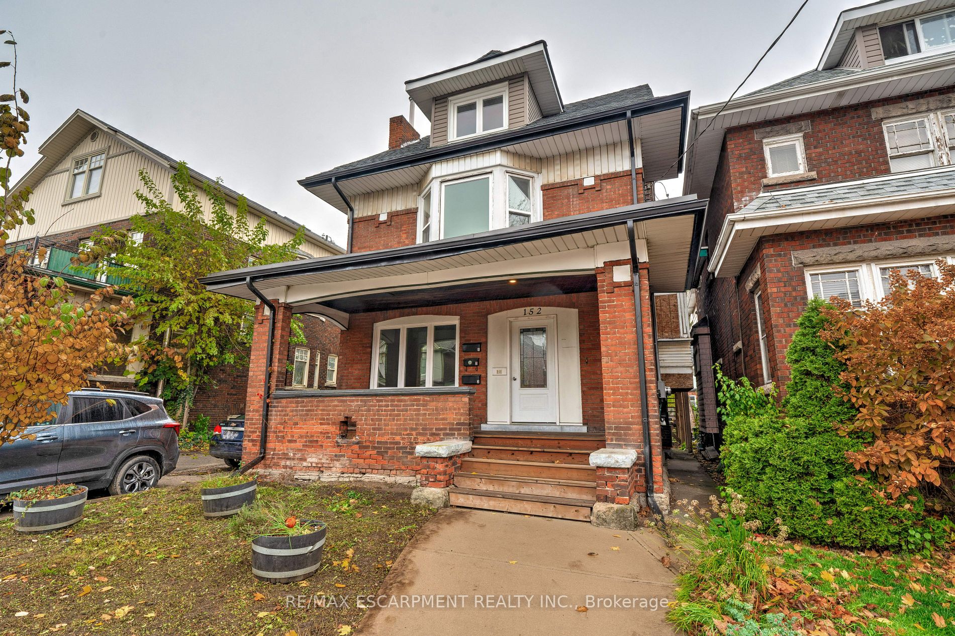 152 Sanford Ave S, Hamilton, Ontario, St. Clair