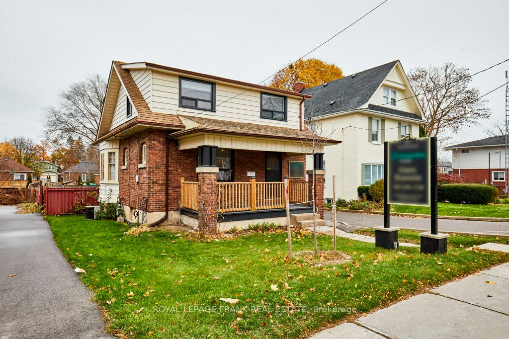 511 Brock St S, Whitby, Ontario, Downtown Whitby