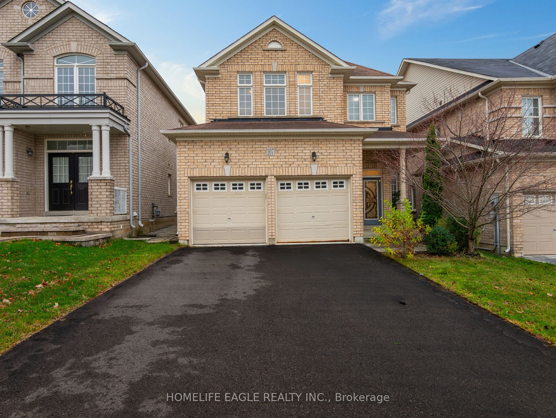 107 Herefordshire Cres, Newmarket, Ontario, Woodland Hill